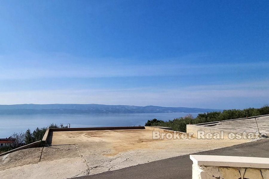 Casa con vista sul mare aperto