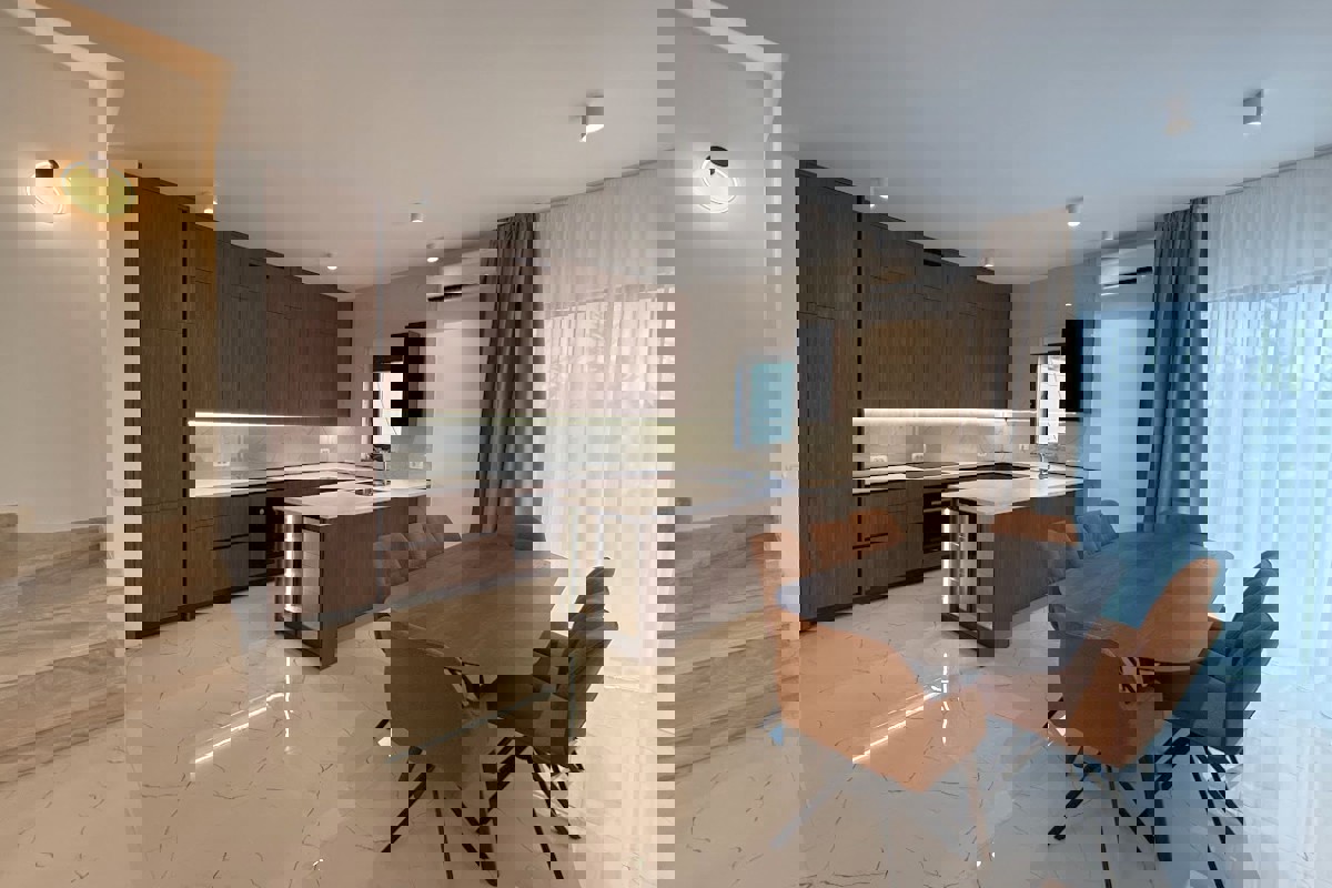 Villa moderna con vista mare