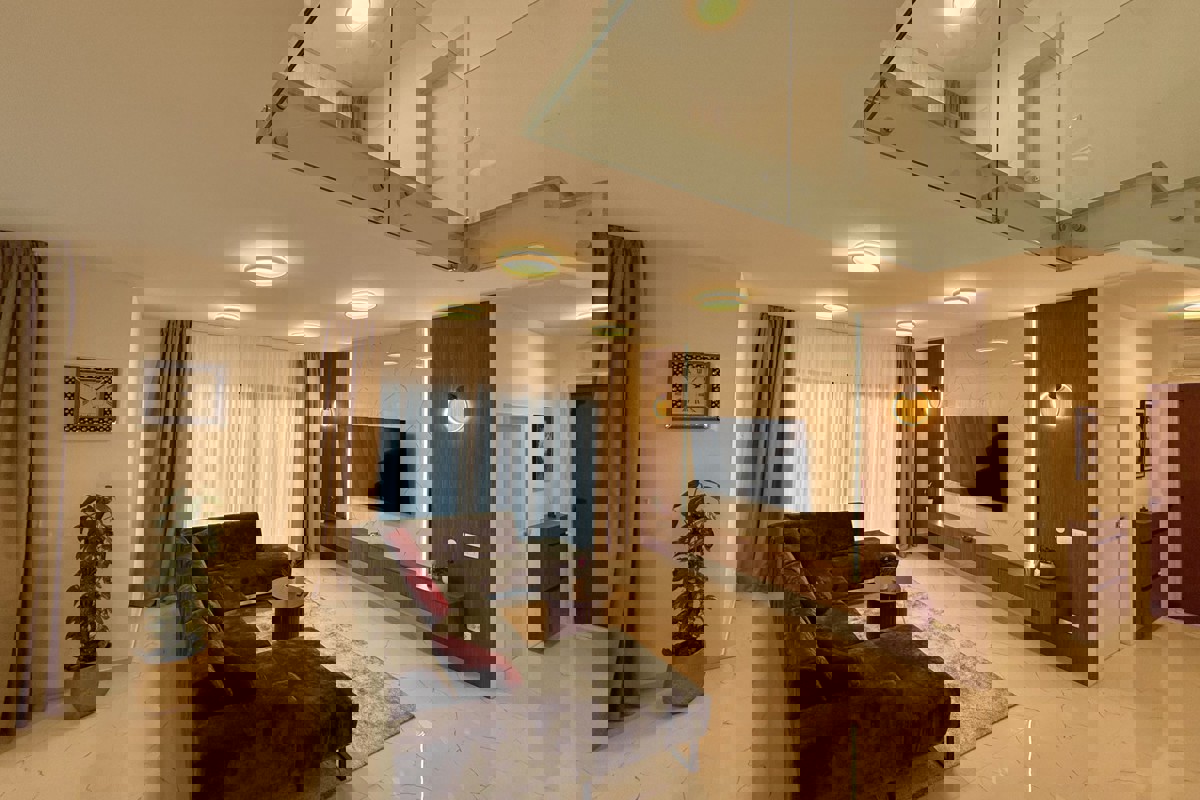 Villa moderna con vista mare