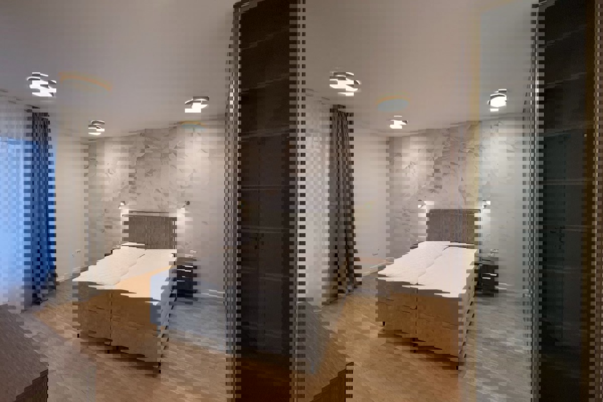 Villa moderna con vista mare