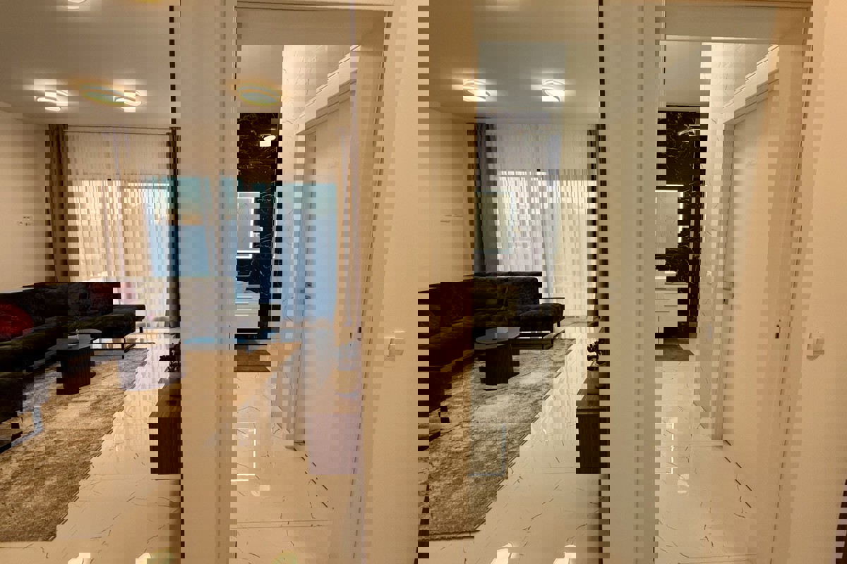 Villa moderna con vista mare