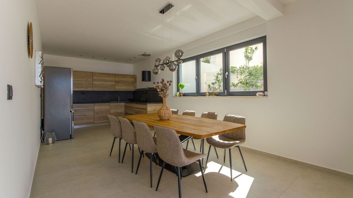 Villa di nuova costruzione con vista mare aperta