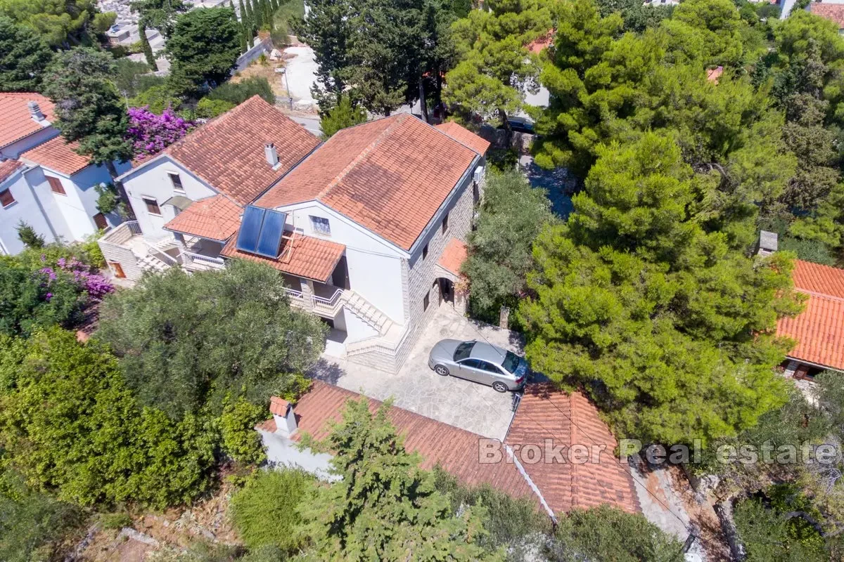 Palazzina con vista mare