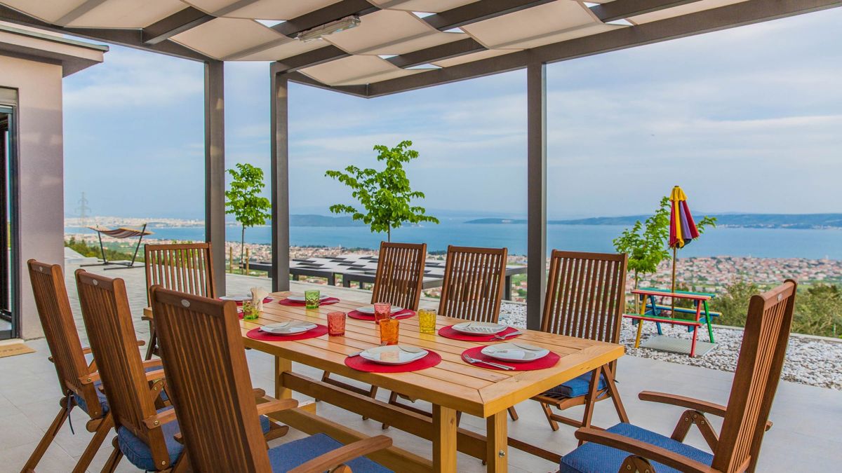 Villa di lusso con vista panoramica sul mare