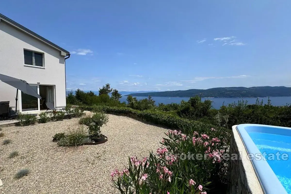 Casa indipendente con vista panoramica sul mare