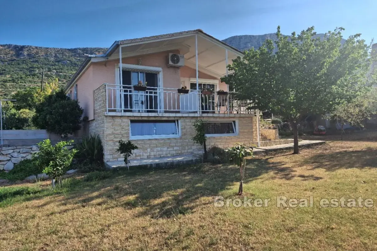 Casa con una splendida vista sul mare