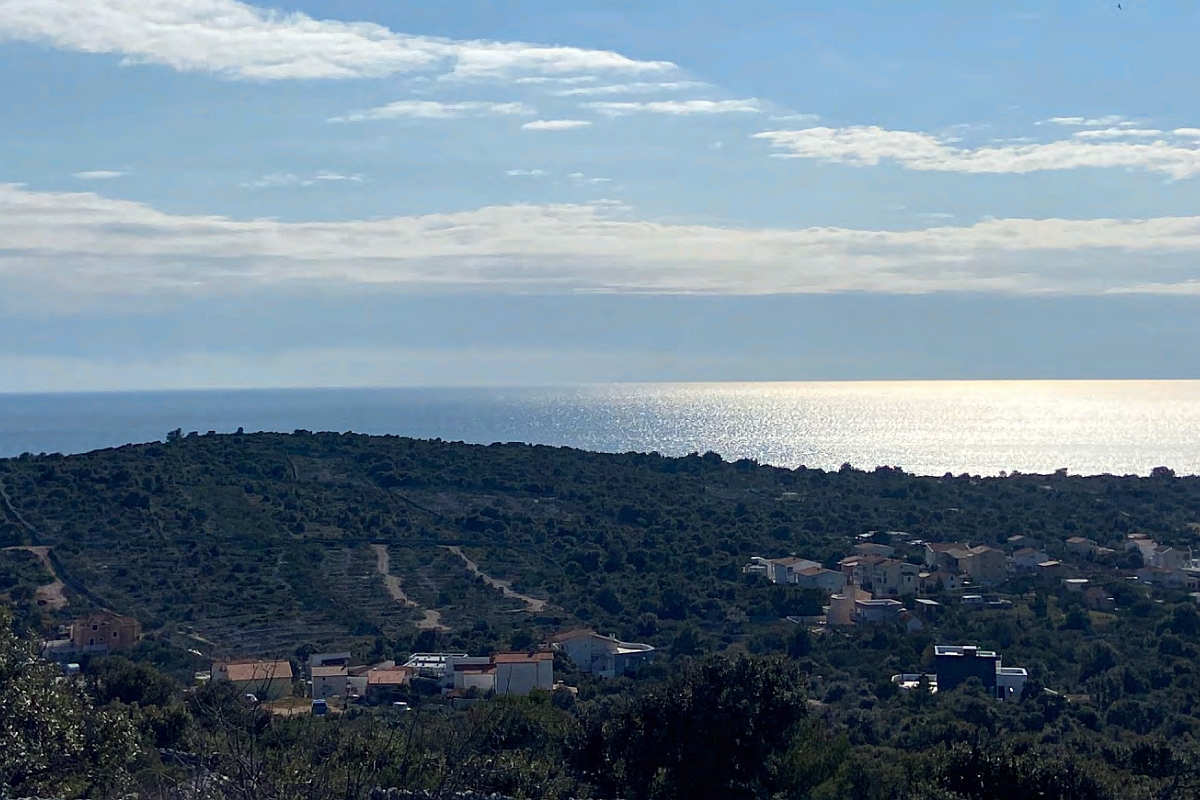 Terreno con vista panoramica sul mare