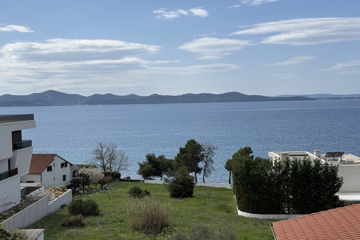 Attico di lusso con piscina sul tetto
