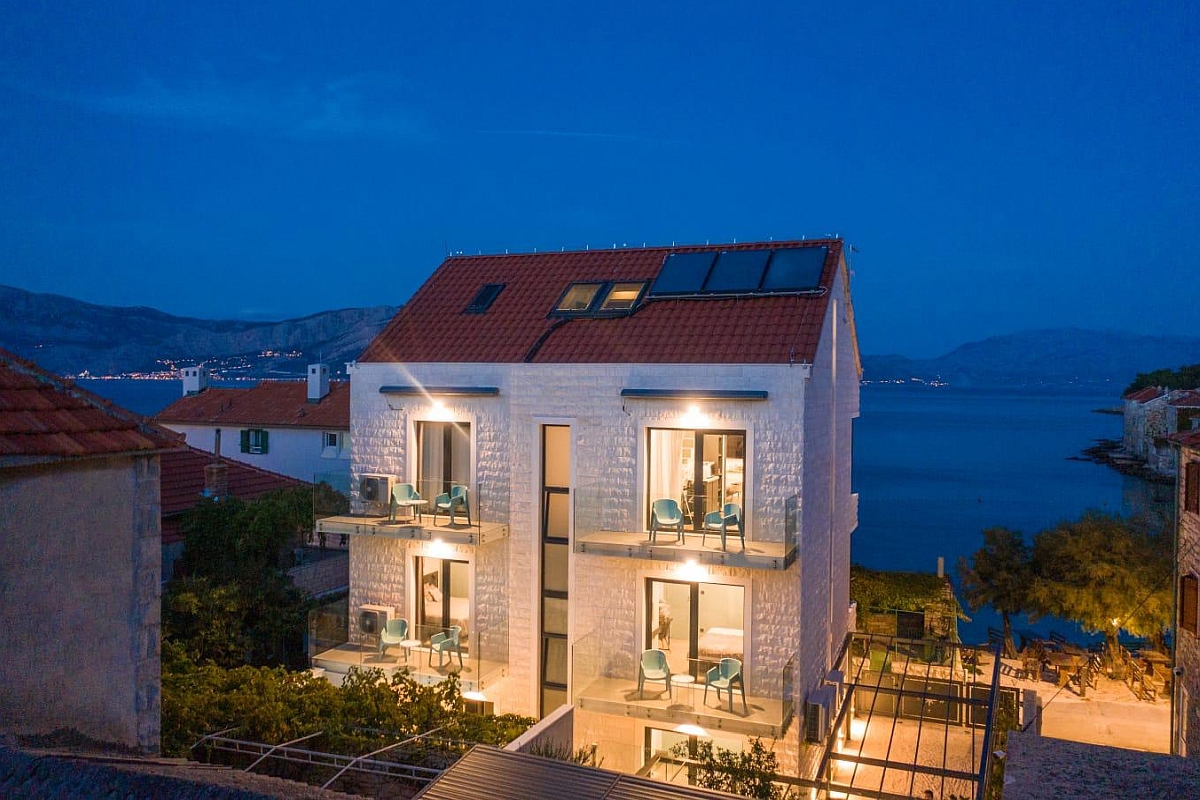 Moderno condominio in posizione esclusiva