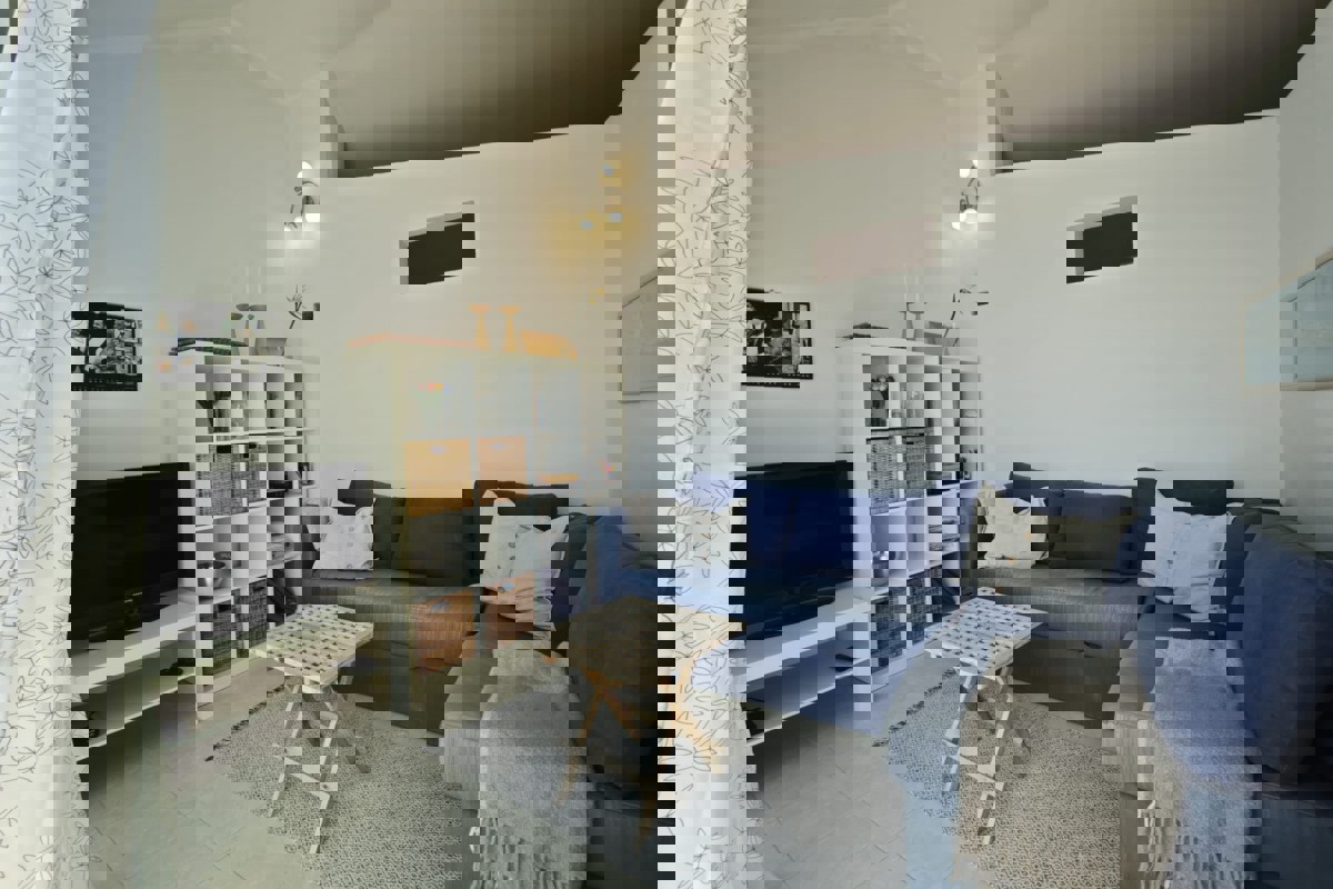 Monolocale con vista mare