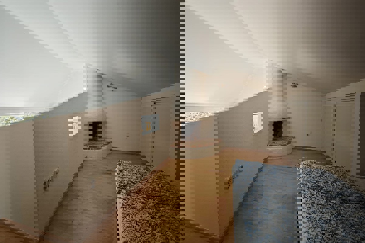 Monolocale con vista mare