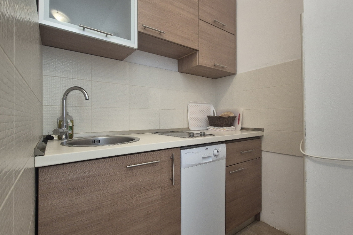 Splendida villa con piscina e vista mare sull'isola di Hvar