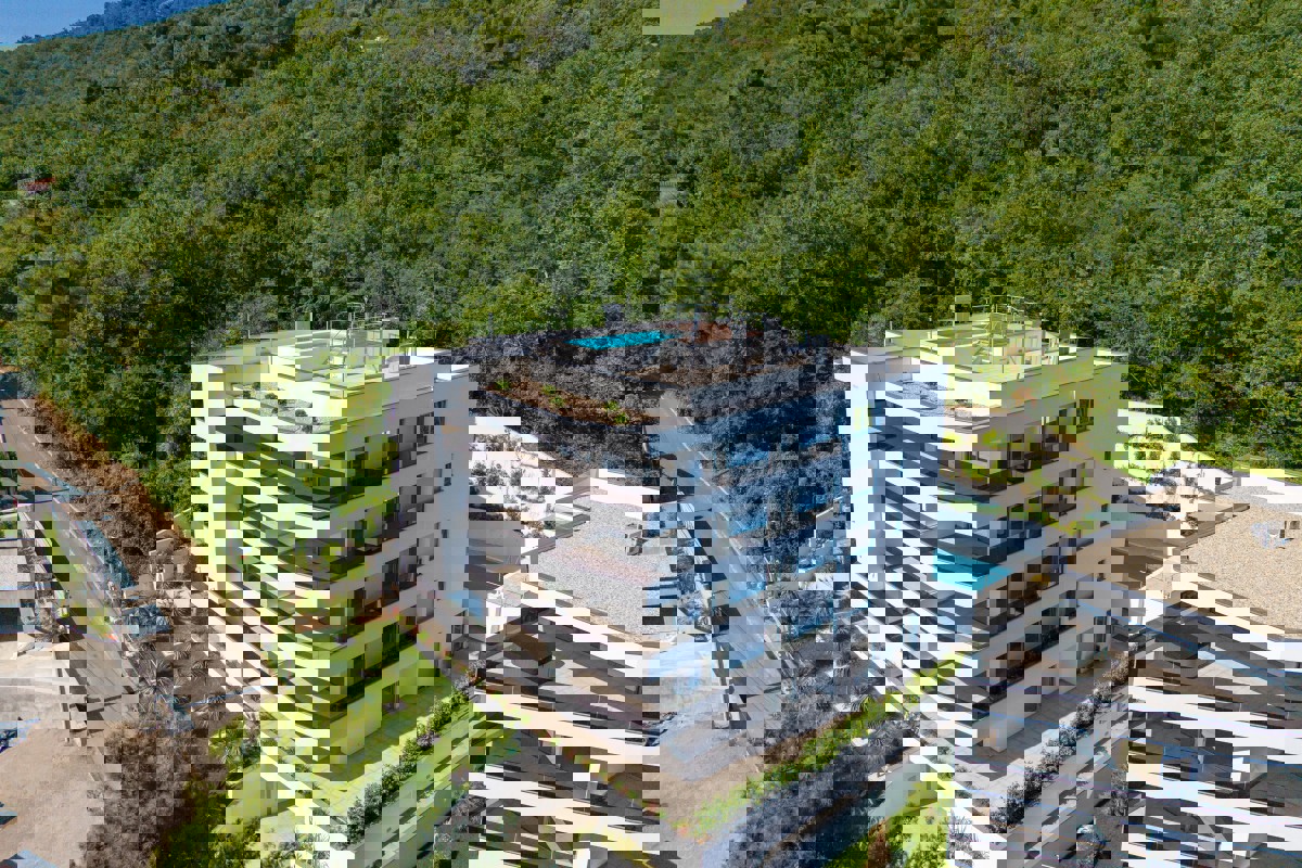 Appartamento di lusso con vista mare