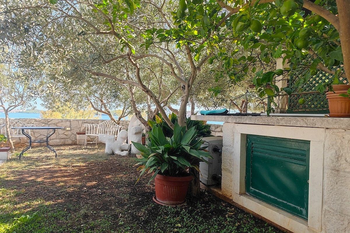 Villa in prima fila al mare