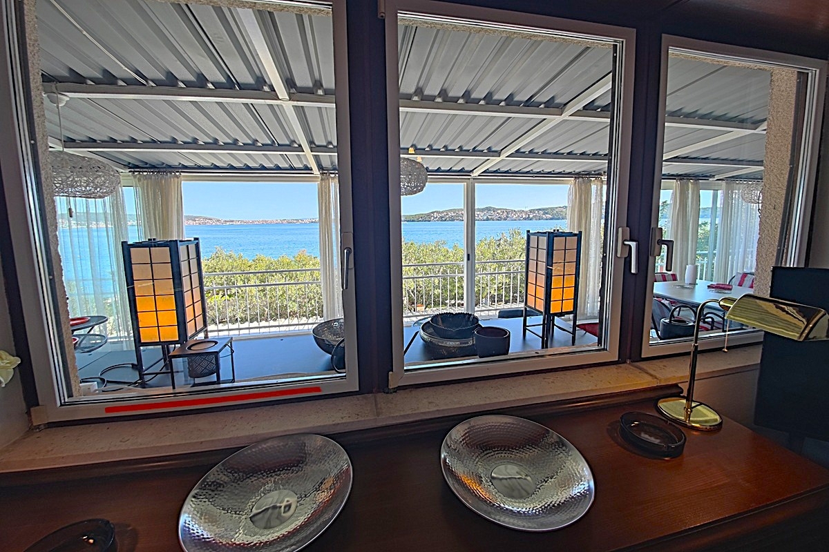 Villa in prima fila al mare