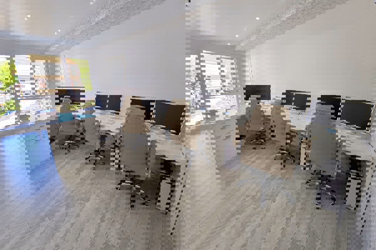 Villa con piscina e vista sul mare aperto