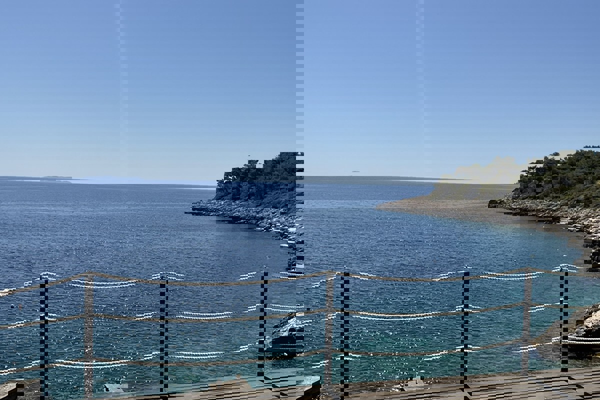 Villa con vista mare