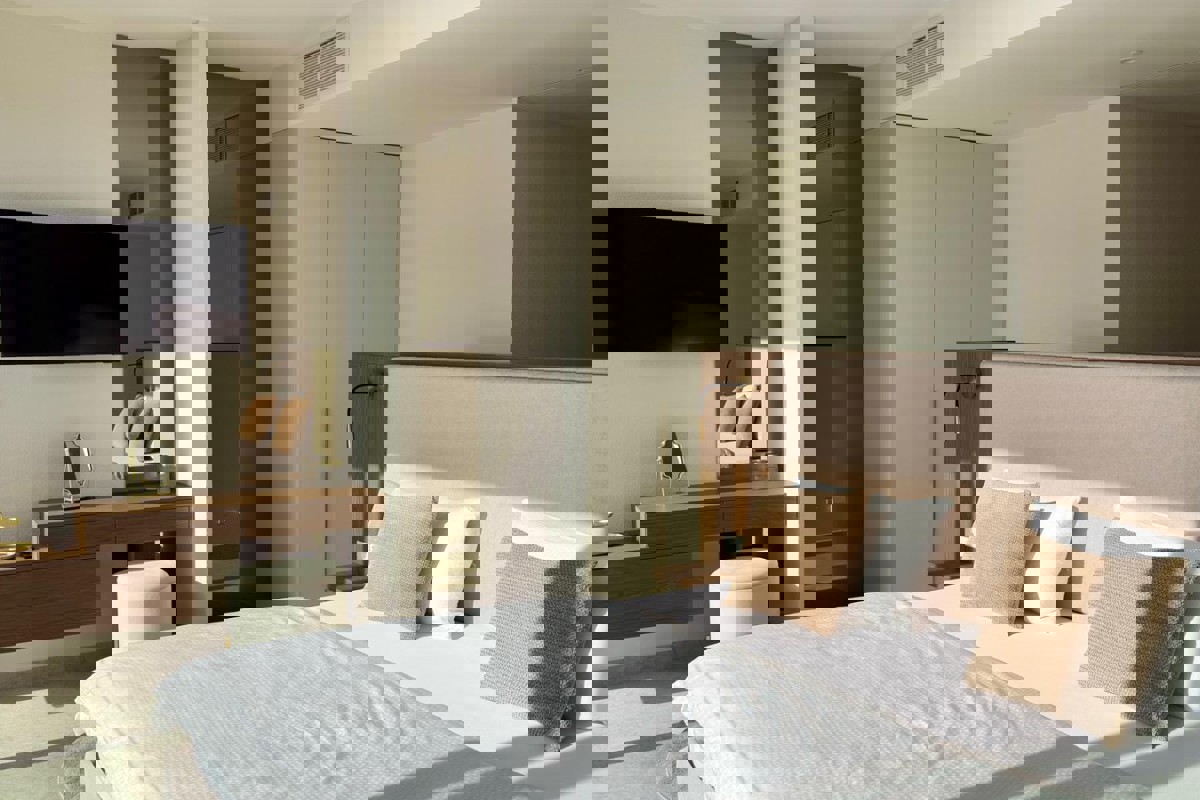 Villa con piscina e vista mare