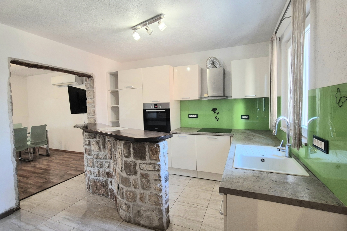 Casa indipendente vicino al mare