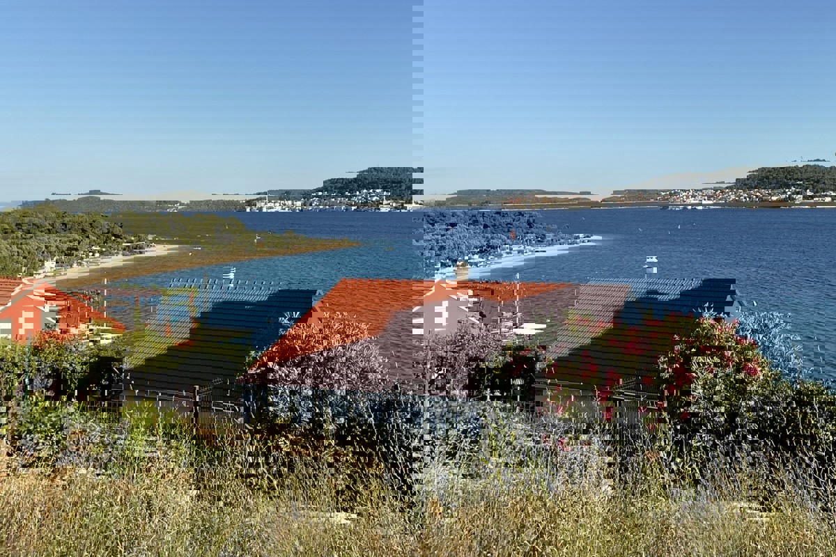 Terreno edificabile con vista mare