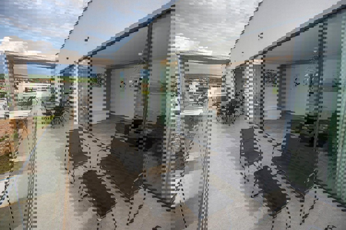 Attico di lusso vicino al mare