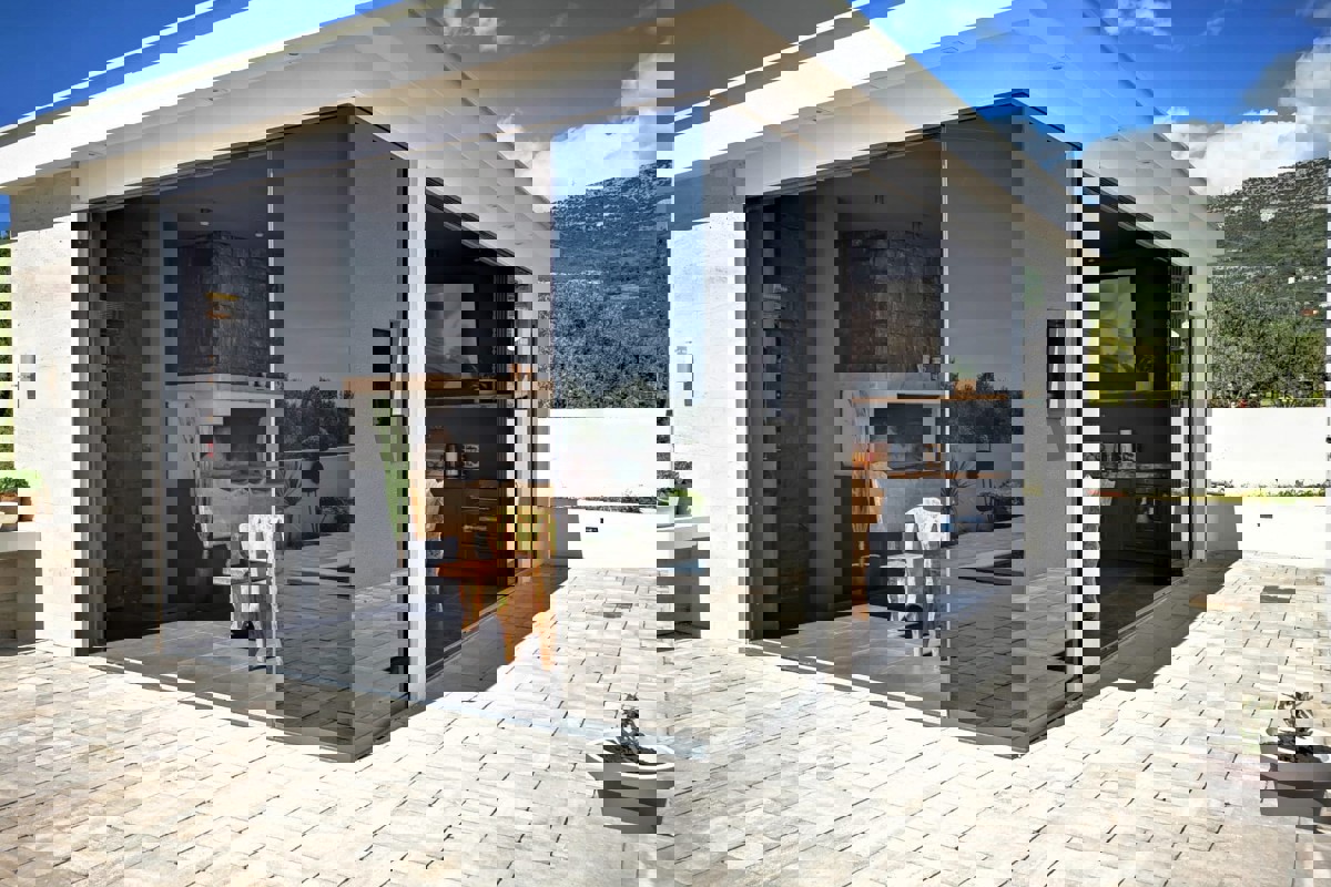 Villa di lusso con piscina