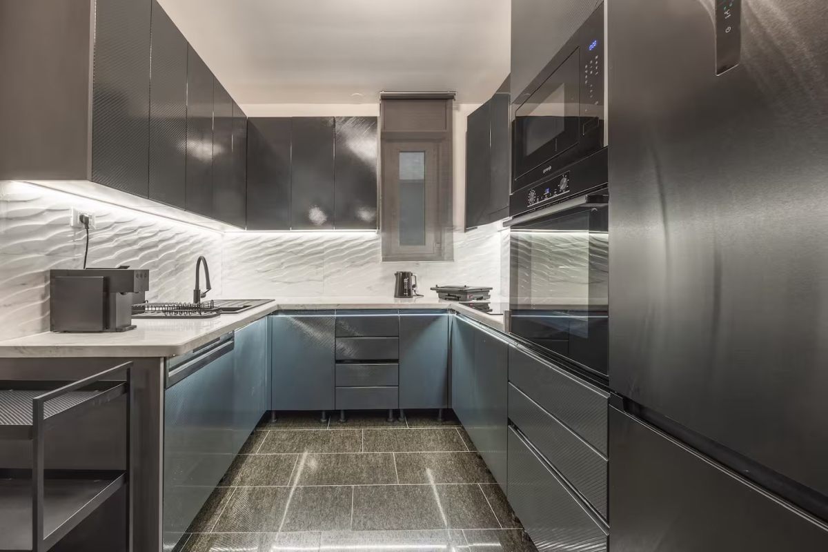 Appartamento arredato con tre camere da letto in posizione privilegiata