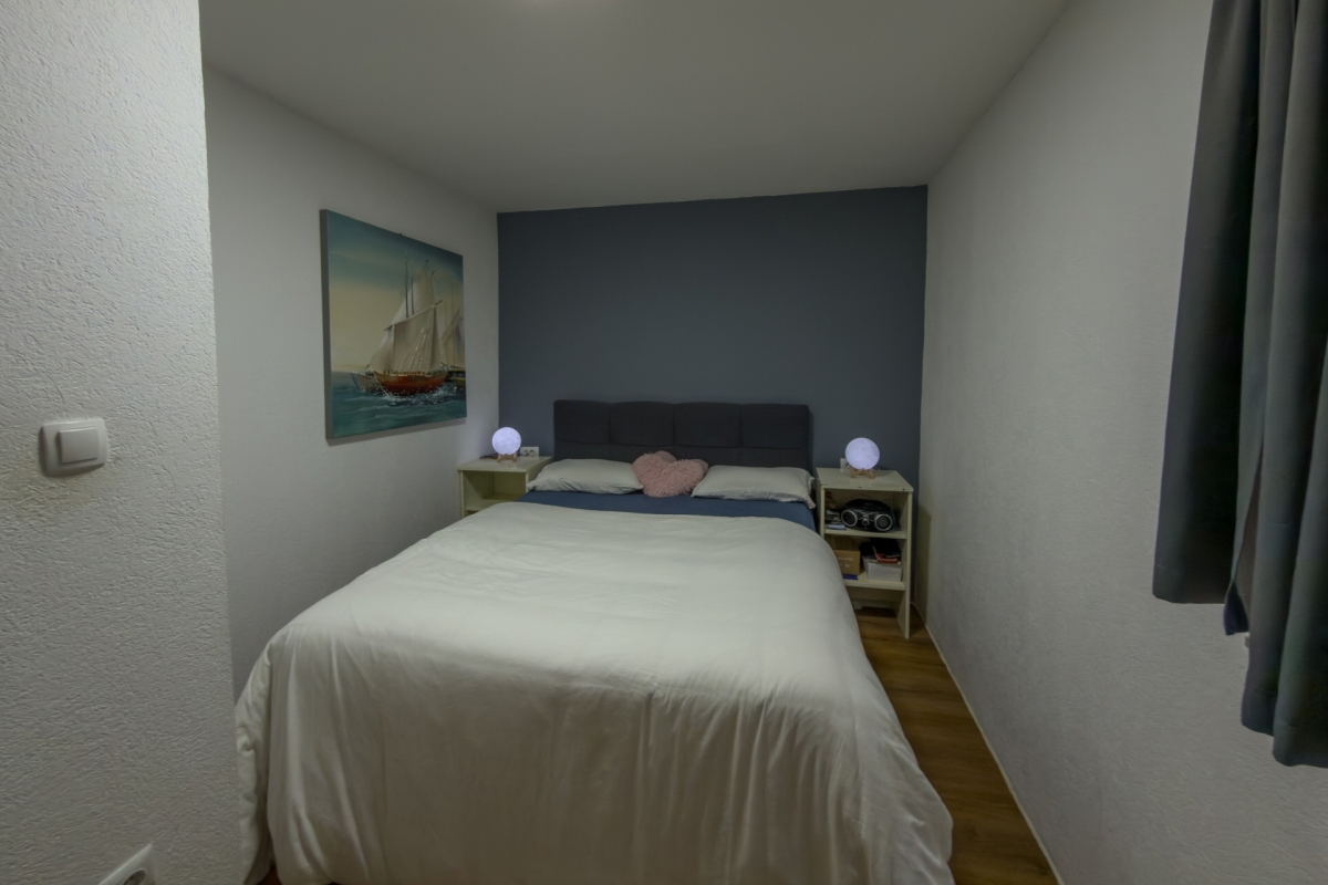 Casa bifamiliare con potenziale