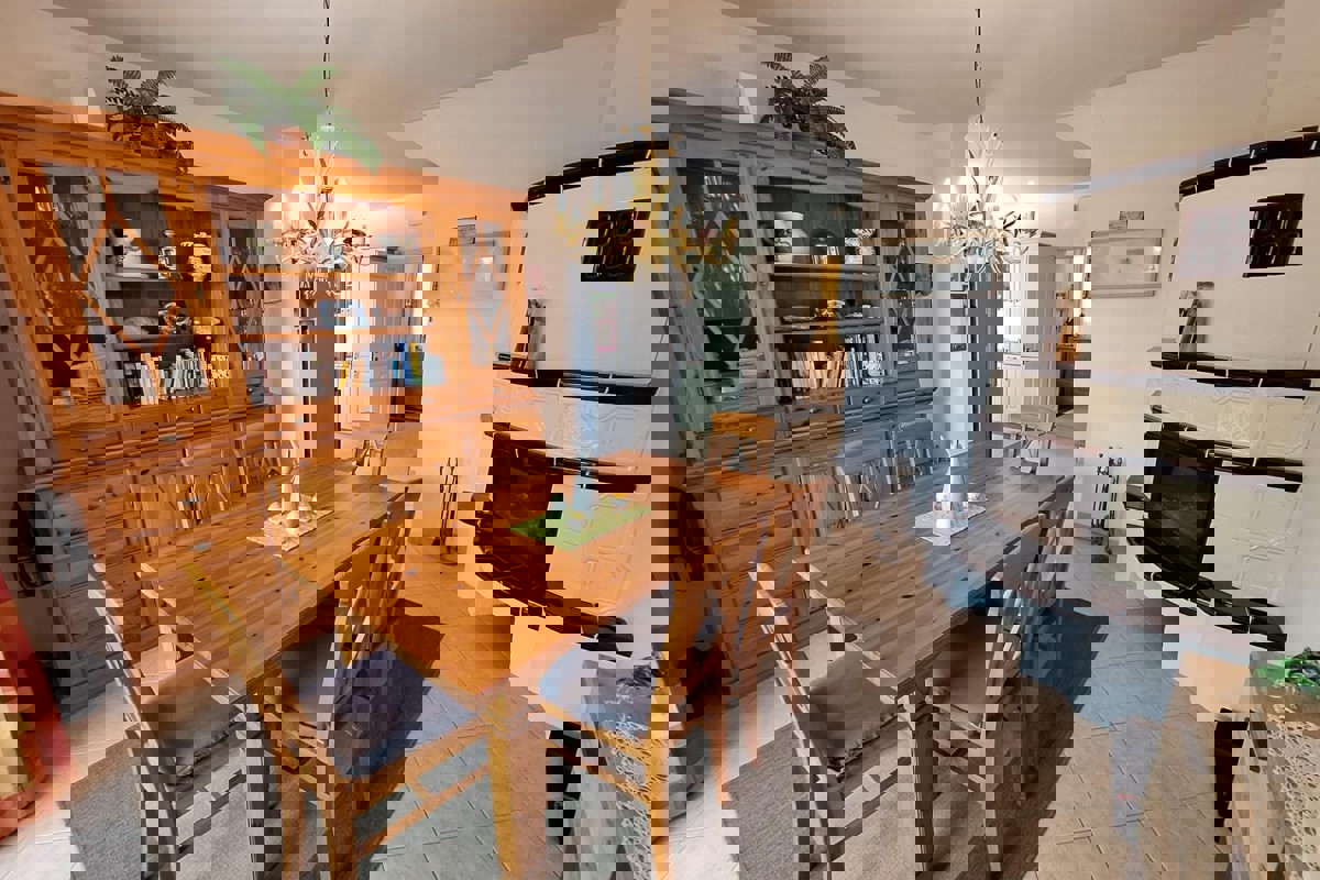 Casa bifamiliare con vista mare