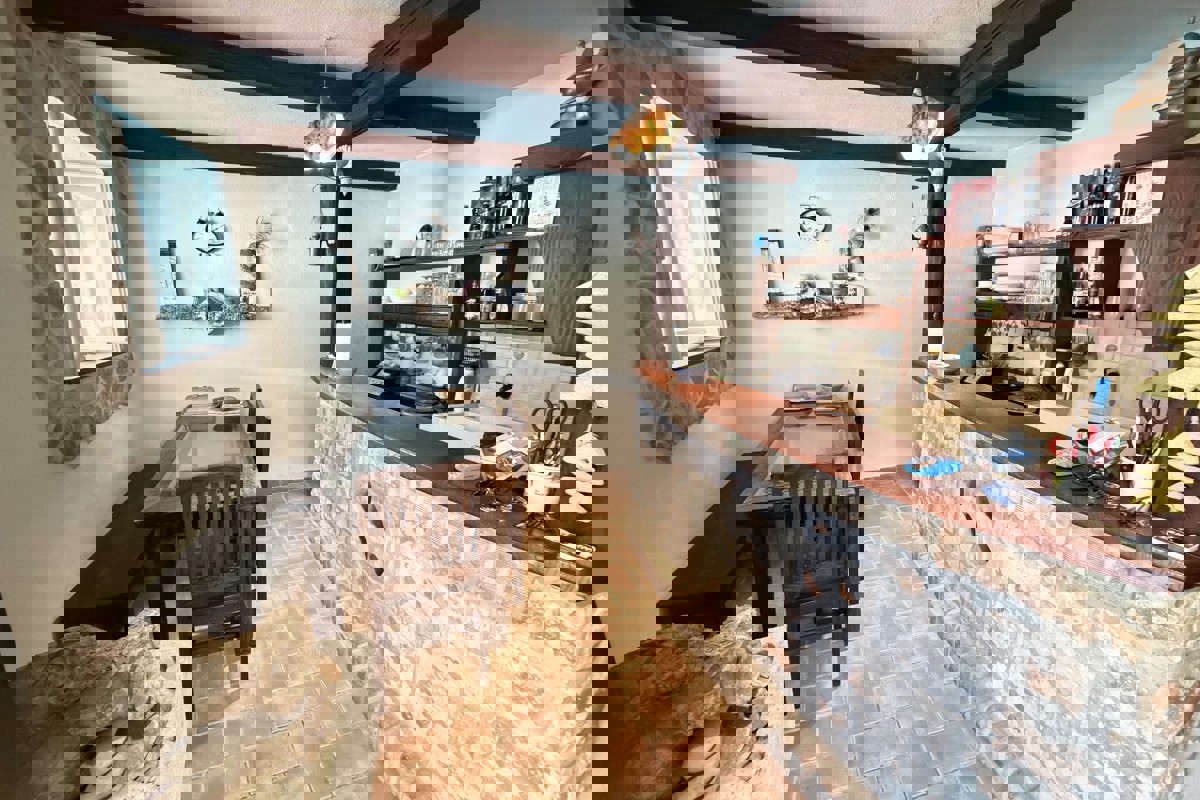 Proprietà eccezionale in vendita all'isola di Vis