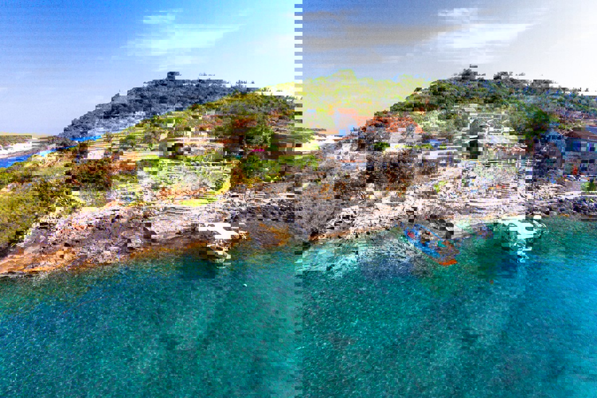 Proprietà eccezionale in vendita all'isola di Vis