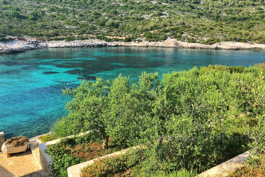 Proprietà eccezionale in vendita all'isola di Vis