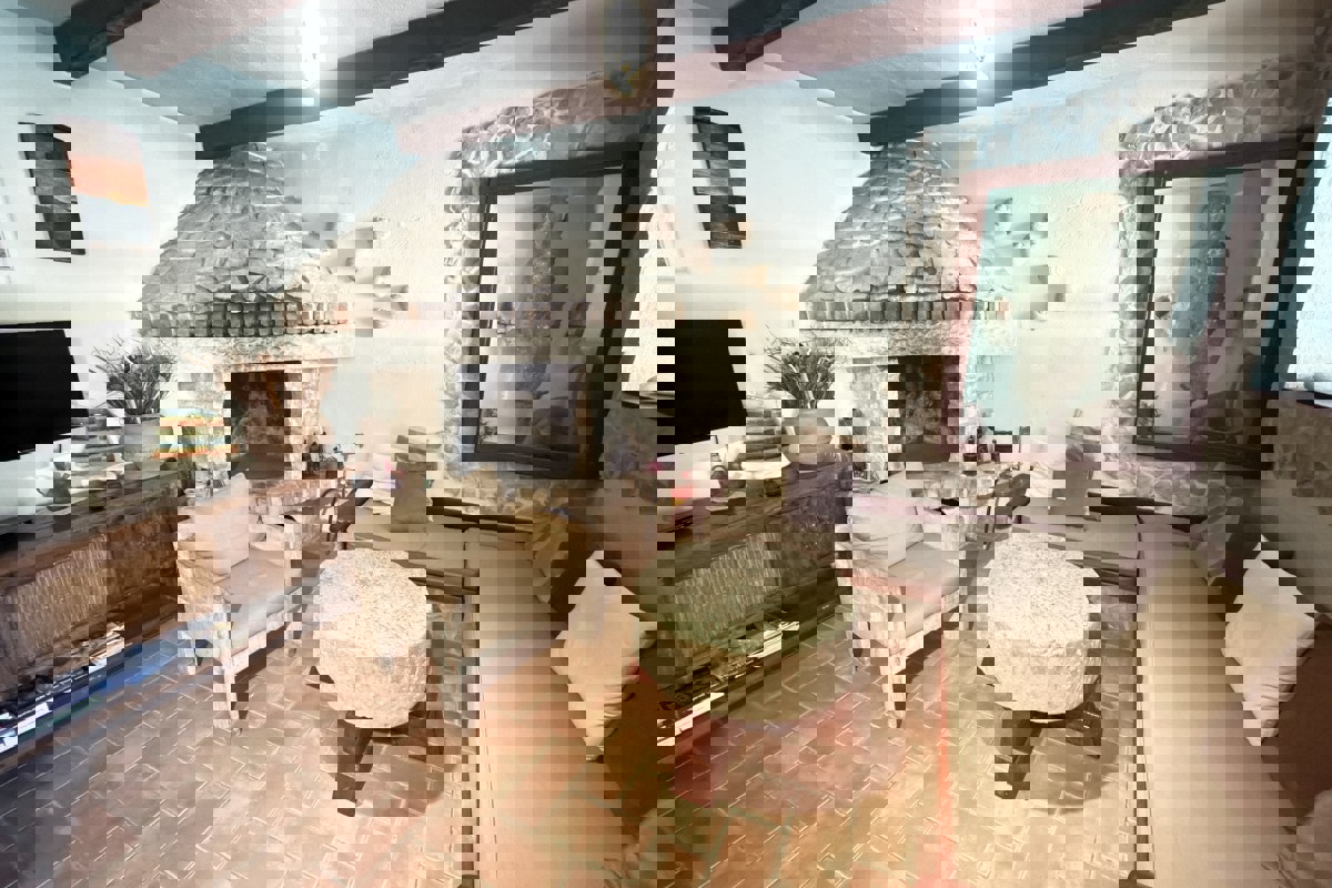 Proprietà eccezionale in vendita all'isola di Vis