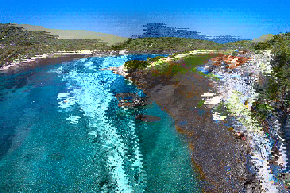 Proprietà eccezionale in vendita all'isola di Vis