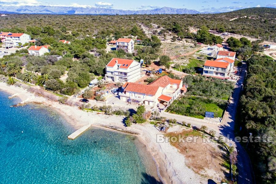 Condominio in prima fila sul mare