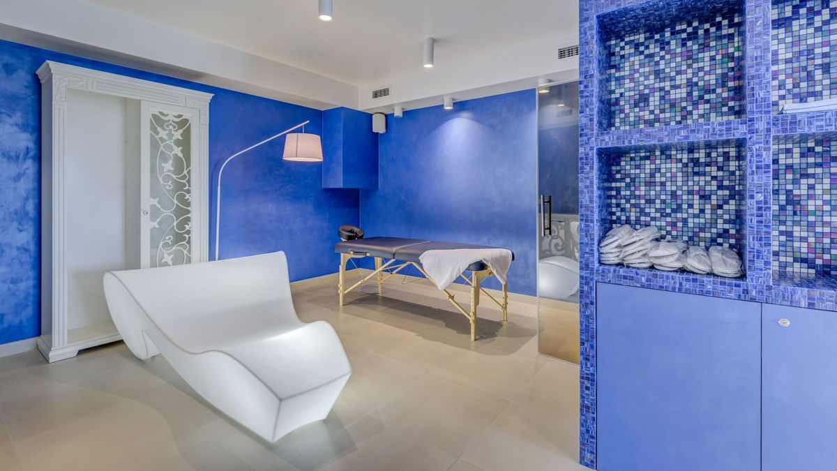 Villa in pietra di nuova costruzione con vista mare