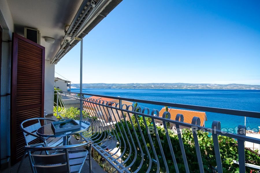 Palazzina con vista sul mare aperto