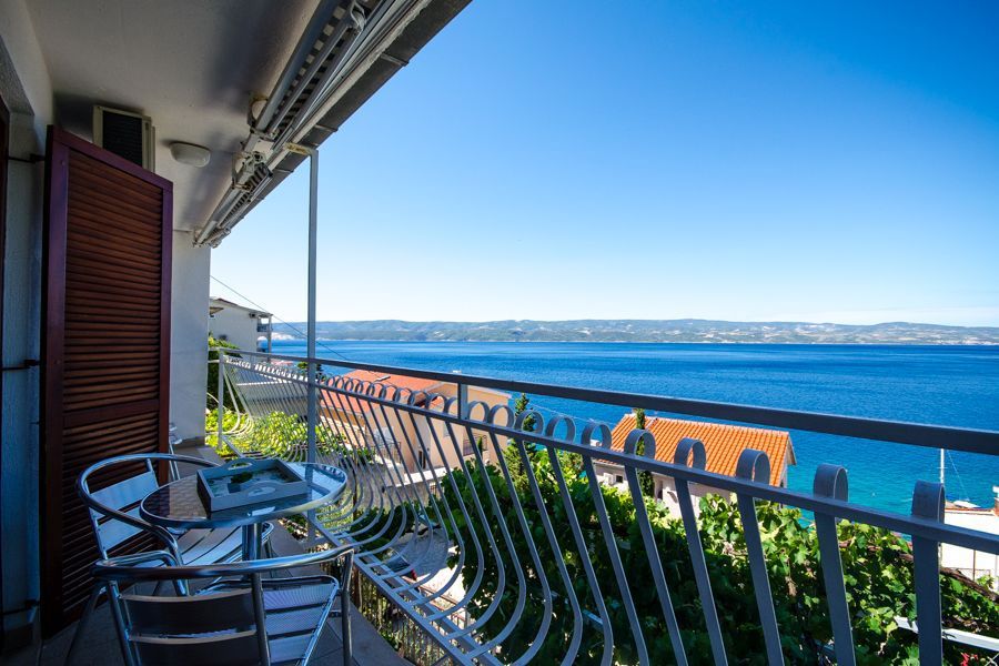 Palazzina con vista sul mare aperto