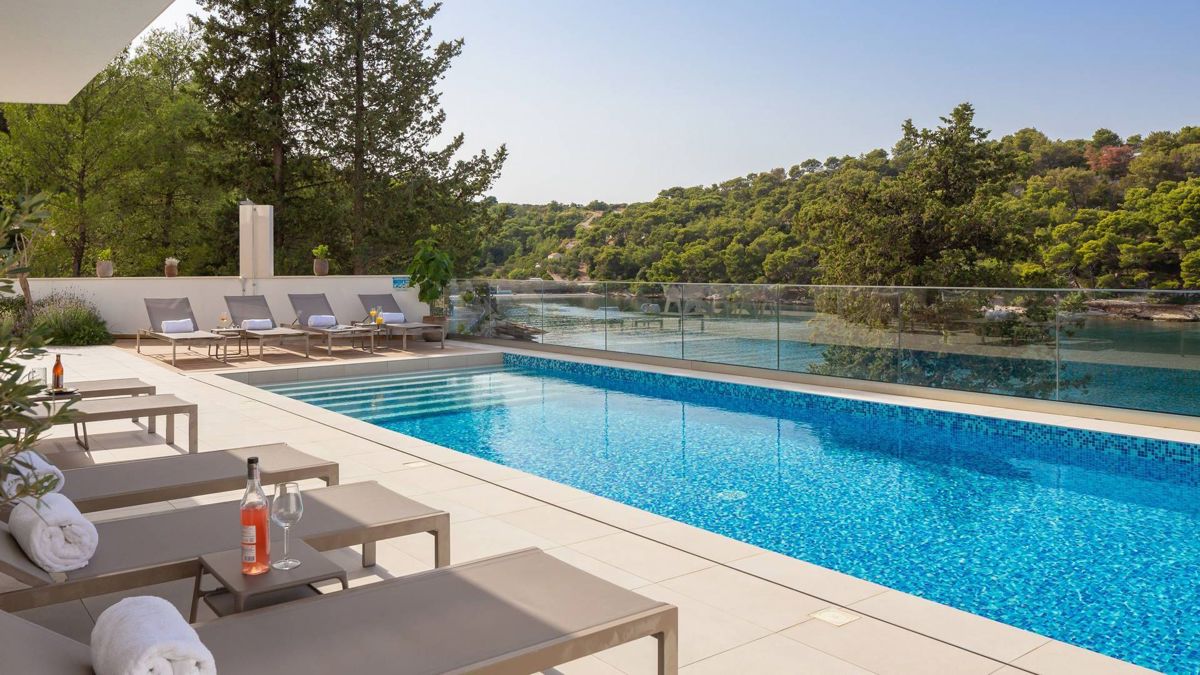 Villa di lusso in prima fila al mare