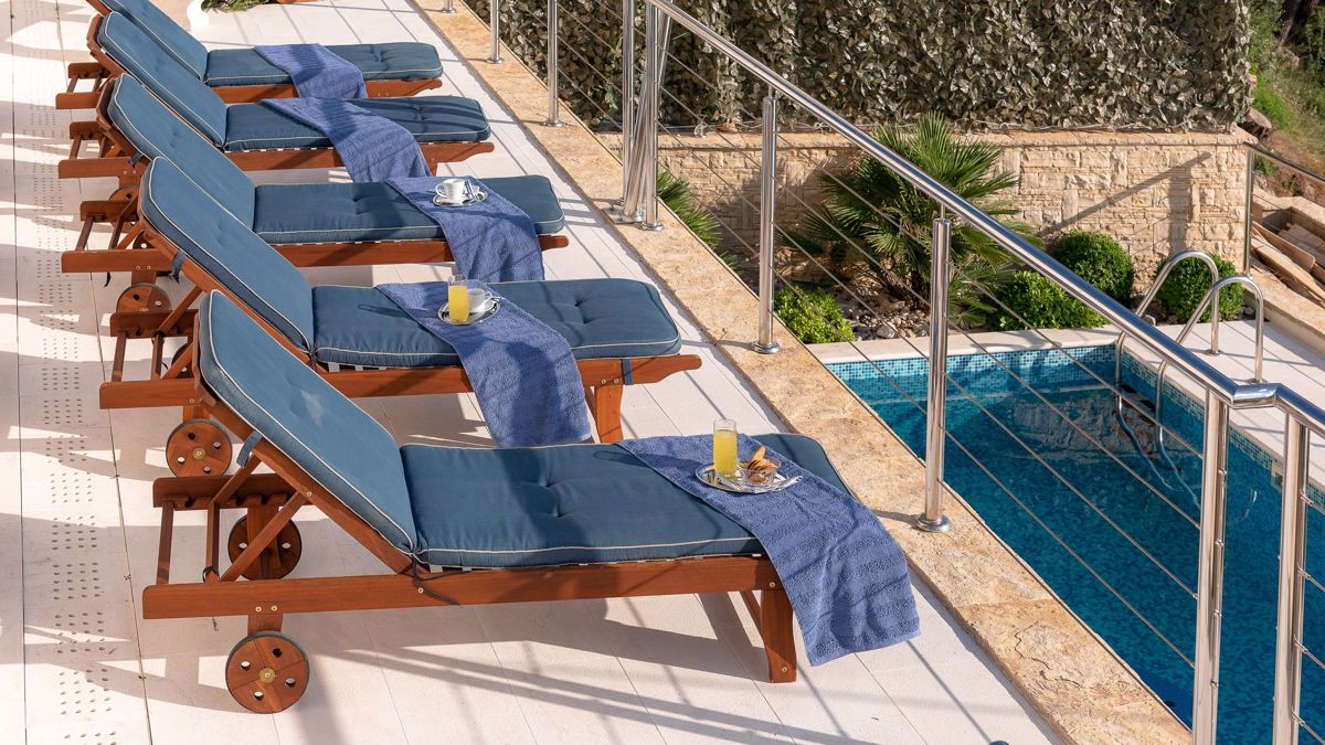 Palazzina con piscina