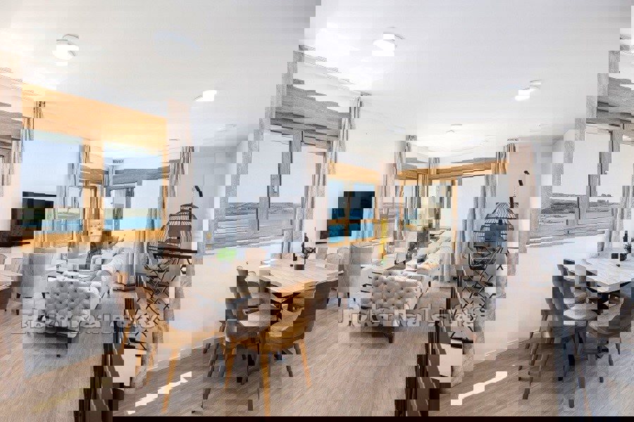 Appartamenti prima fila al mare