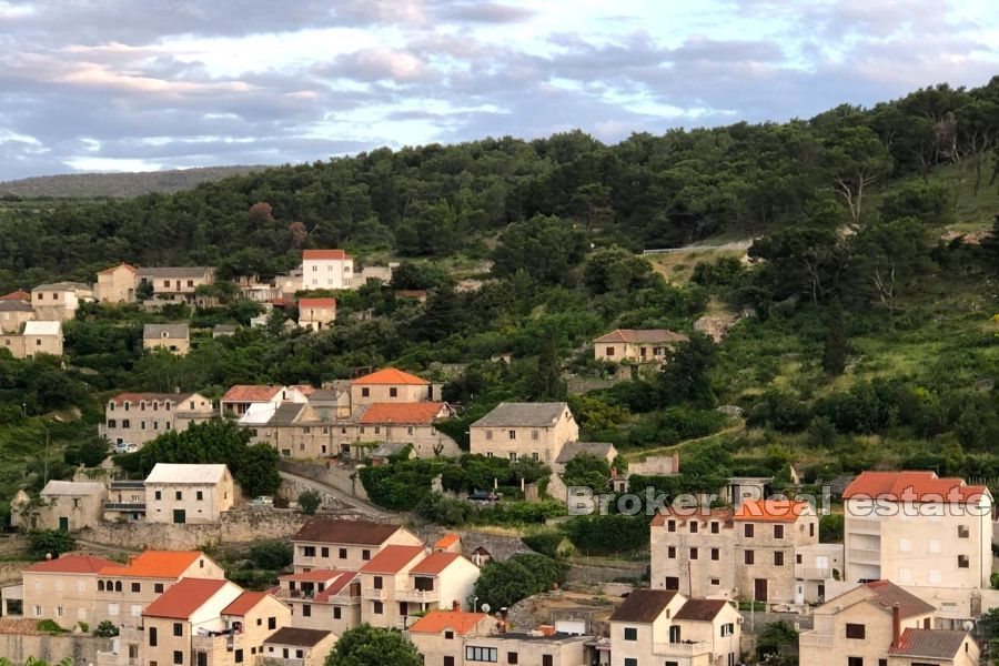 Casa in pietra da ristrutturare