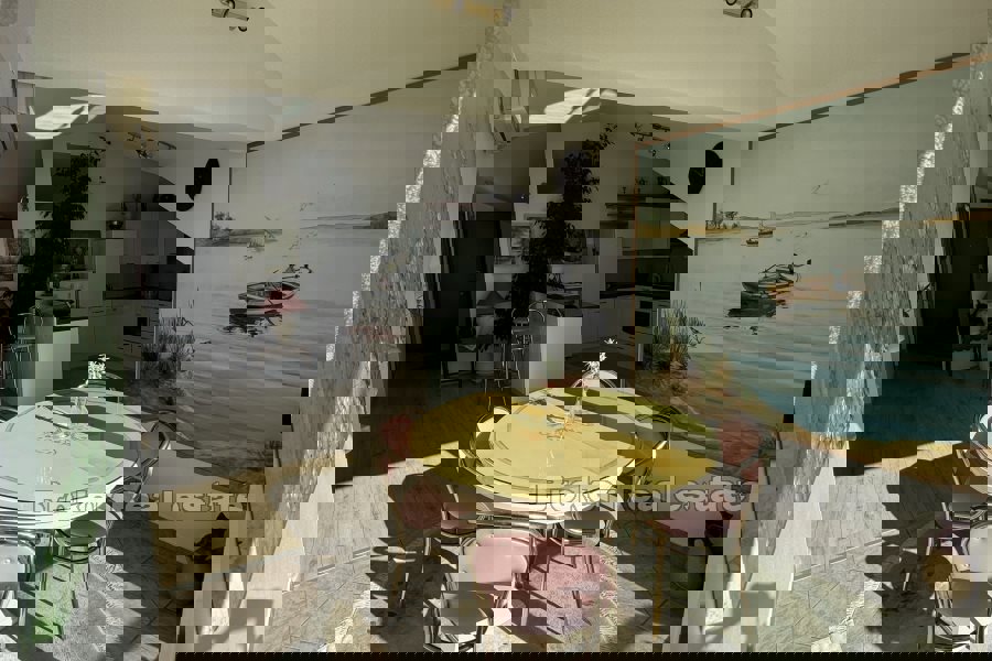 Žnjan - Appartamento con due camere da letto con vista sul mare