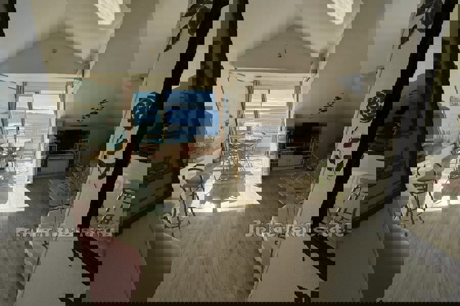 Žnjan - Appartamento con due camere da letto con vista sul mare