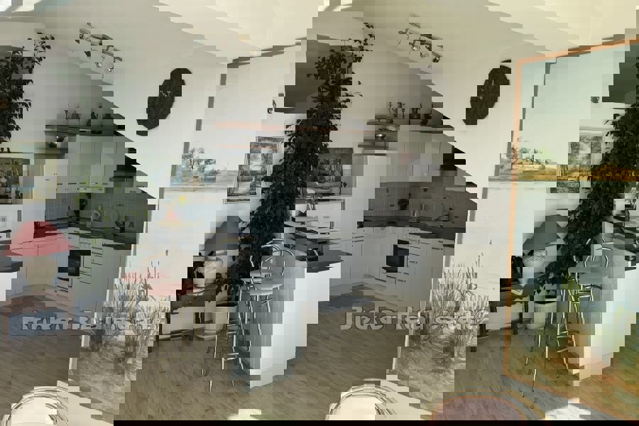 Žnjan - Appartamento con due camere da letto con vista sul mare