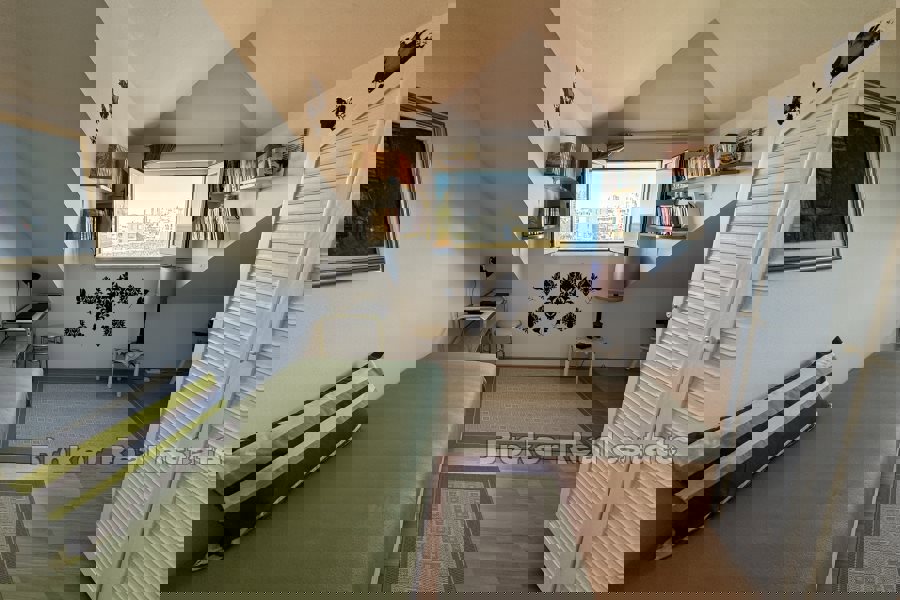 Žnjan - Appartamento con due camere da letto con vista sul mare