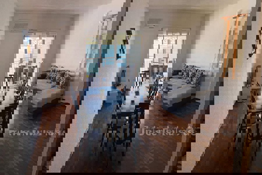 Appartamento con vista sul mare