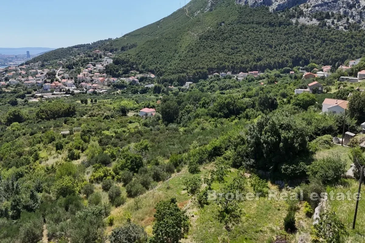 Terreno edificabile con vista panoramica