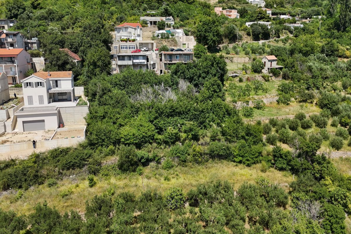 Terreno edificabile con vista panoramica