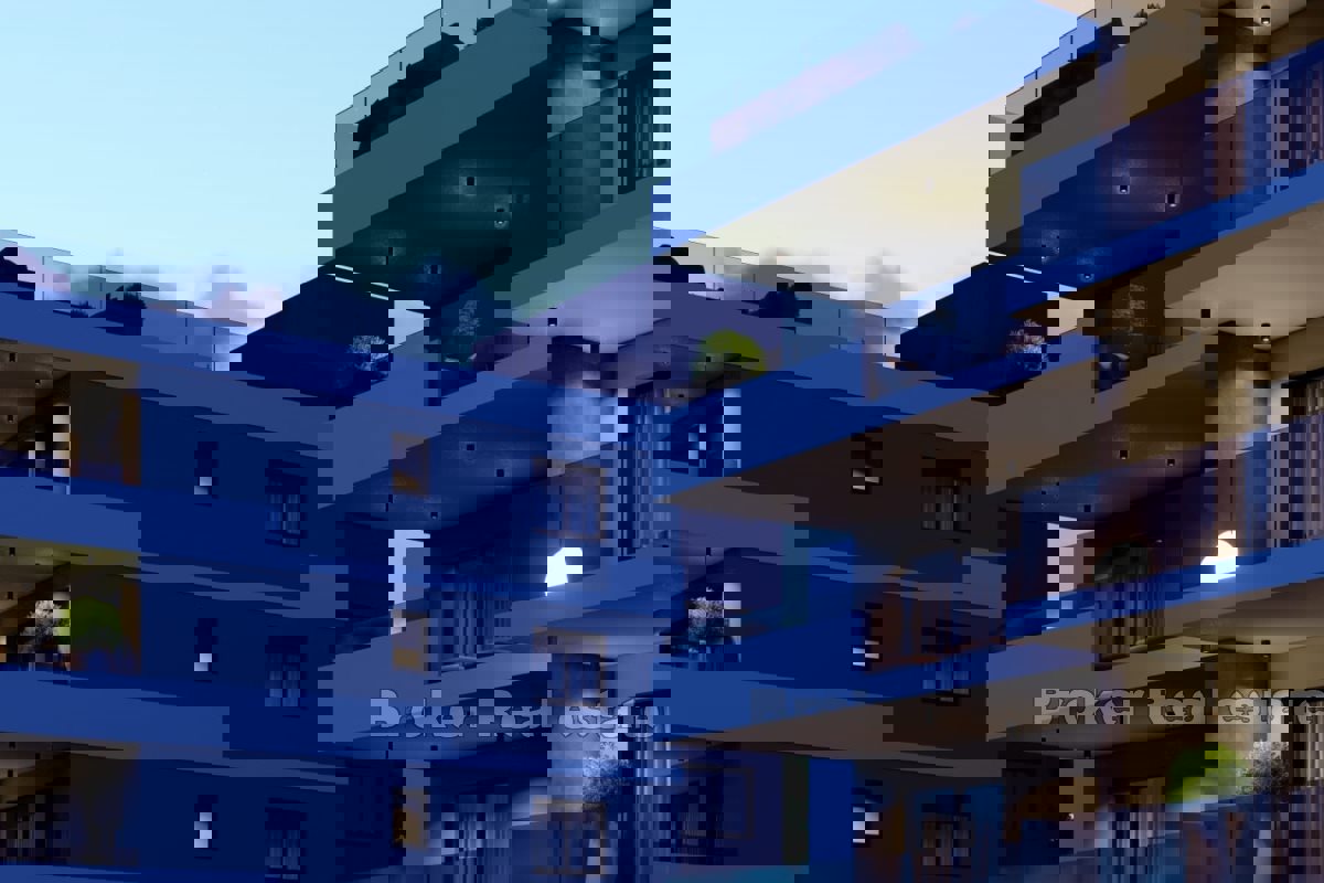 Appartamenti in una nuova costruzione con piscina